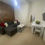 Chlo Apartment 4 Tirane